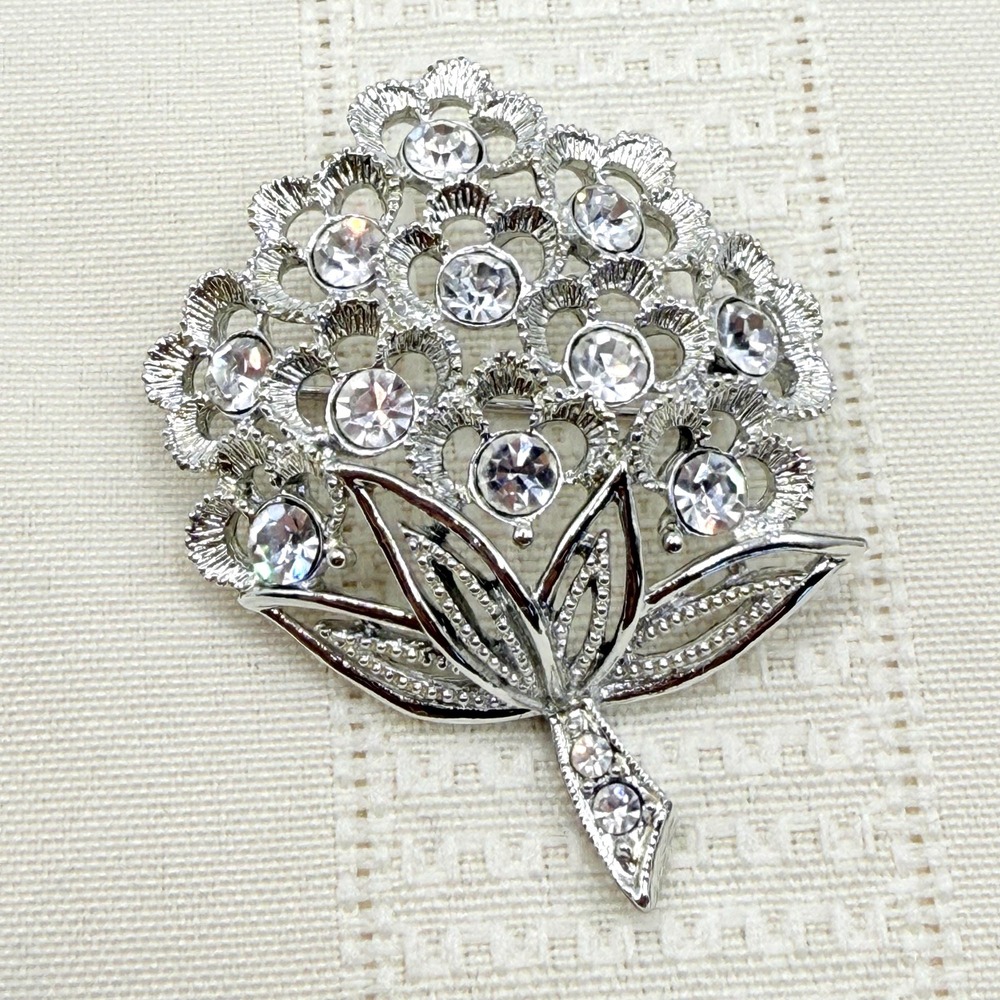 Vintage SARAH COVENTRY Clear Rhinestone Floral Bouquet Silver Tone Brooch Pin